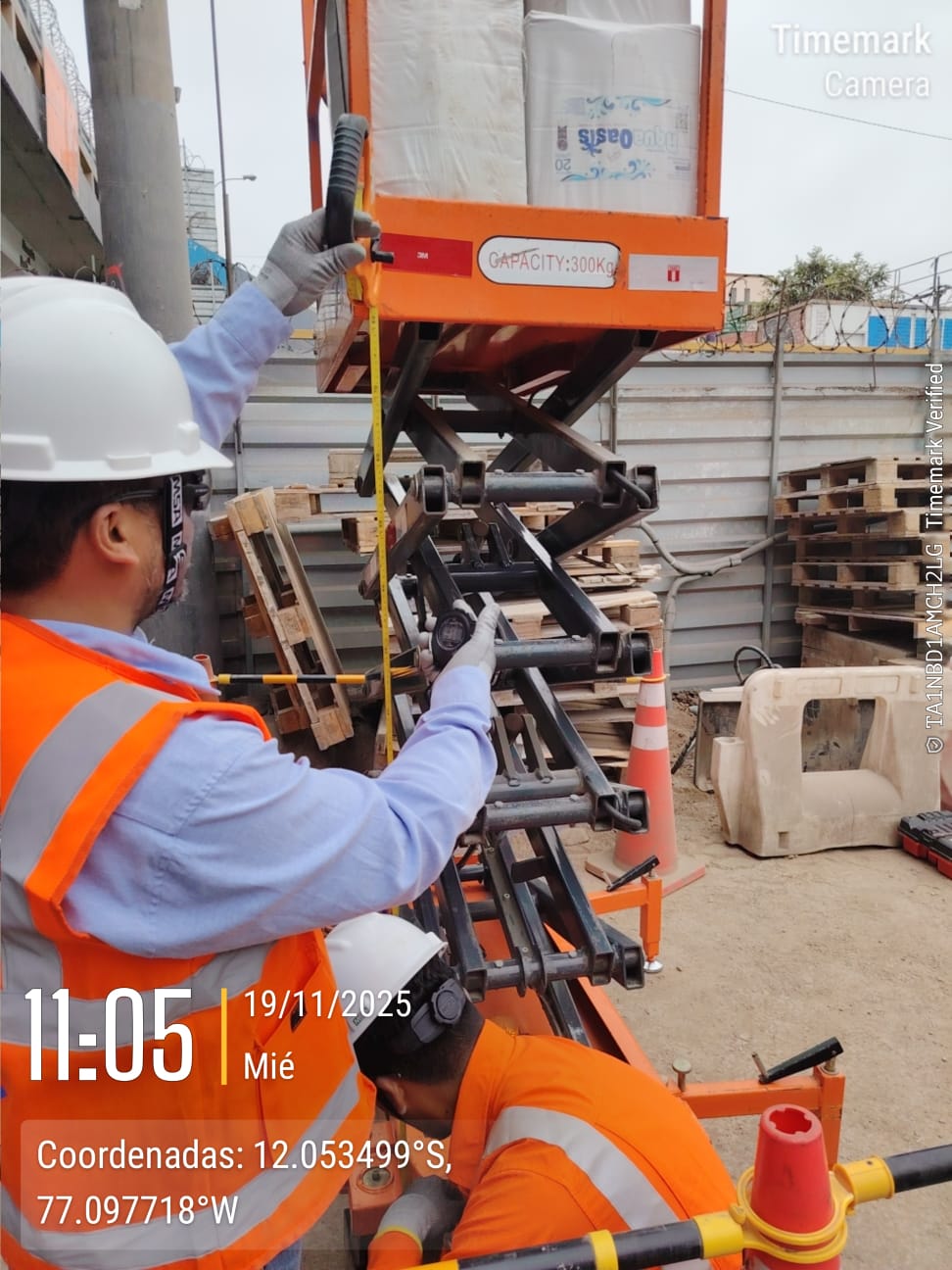 INSPECCIÓN DE PLATAFORMAS DE TRABAJO ELEVADORAS MÓVILES